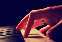 投股票是怎么样个流程:什么是股票杠杆-马斯克AI大动作曝光！xAI已开源Grok 2.5模型